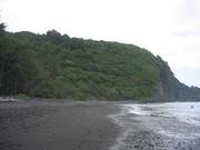 Where we descended, you can see the trail in the trees, zigzagging up. 