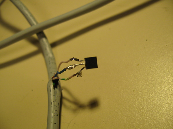DS18S20 soldered to Cat 5E