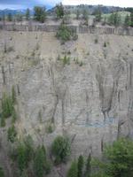 The top cliff really shows the difference from the volcanic cooling